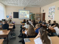 Киноуроки в школах России. Фильм «Не трус и не предатель»