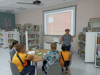 Пятиклассники в гостях у Модельной библиотеке детского и семейного чтения